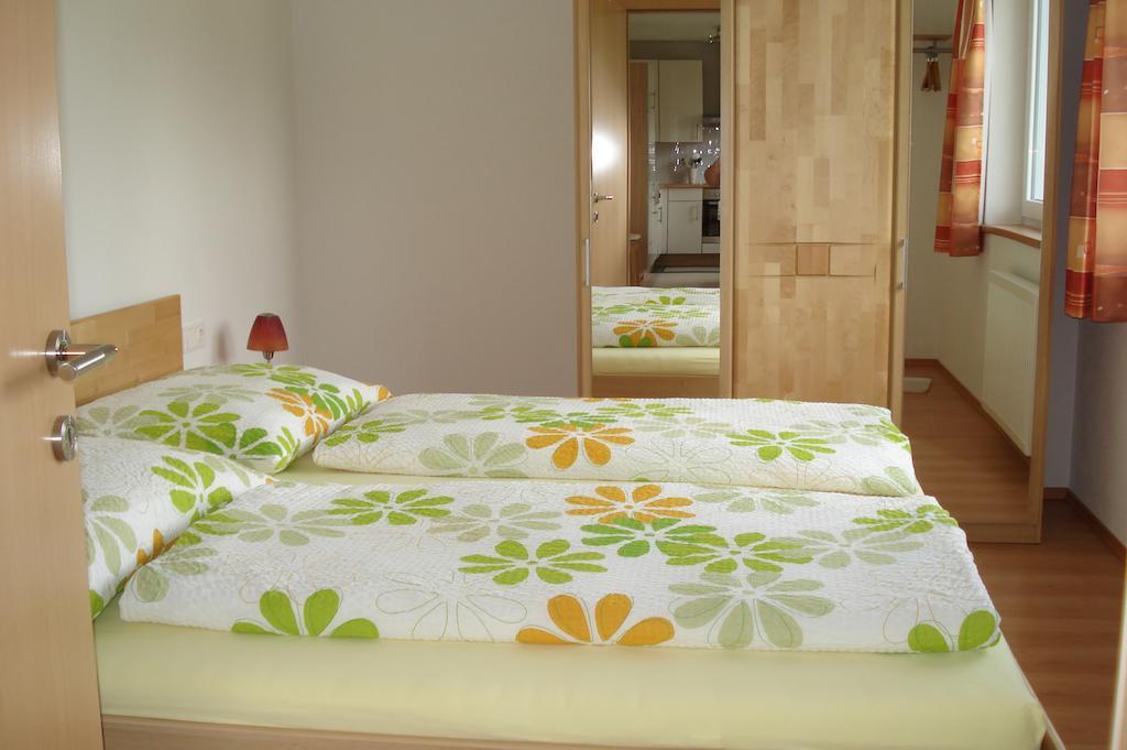 Ferienwohnungen Simon - Hauserhof Oberperfuss Room photo
